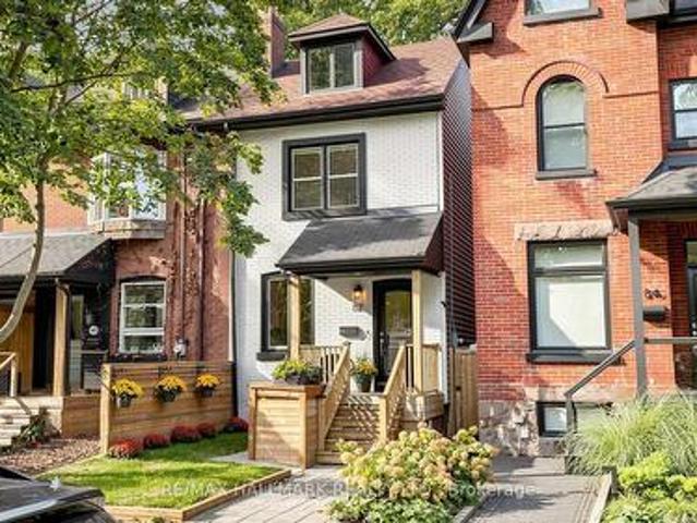 82 Caroline Avenue, Toronto, ON, M4M 2X7 house for sale | Listing ID E13821 | Royal LePage