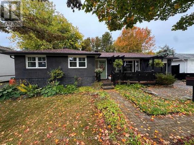 82 Edelwild Drive, Orangeville, ON, L9W 2Y7 house for sale | Listing ID W13858 | Royal LePage