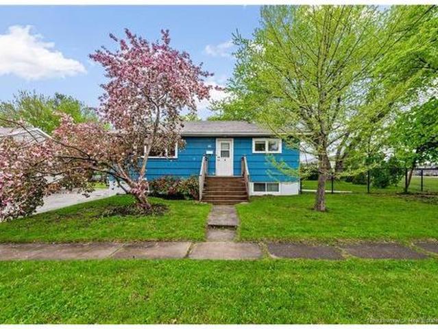 82 Eighth St, Moncton, NB, E1E 3E9 house for sale | Listing ID NB141075 | Royal LePage