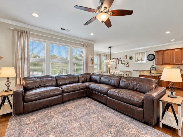 82 Heathwood Drive