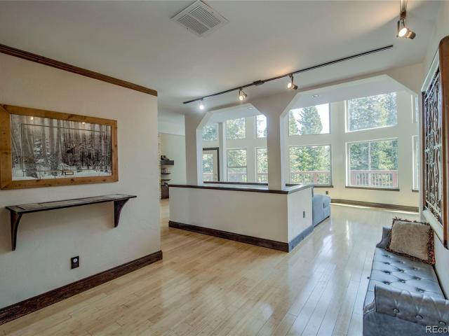 82 Kimmes Lane