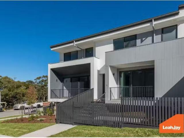 8/2 Kopa Street, Whitebridge Townhouse for rent Listed by Lea.