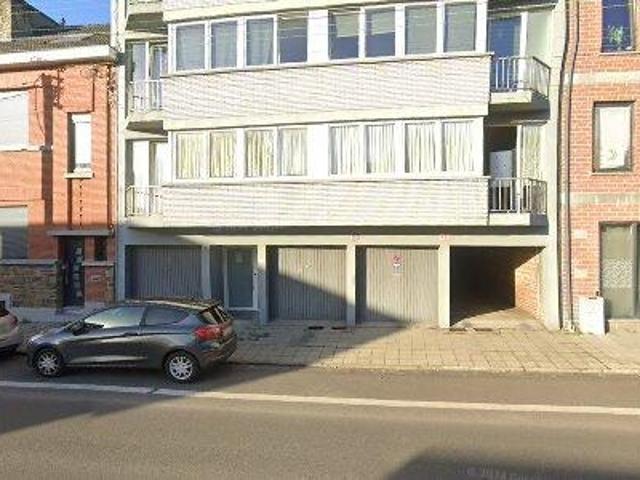 82 m2 apartment for rent in Luik
