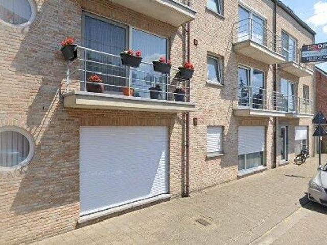82 m2 apartment for rent in Putte