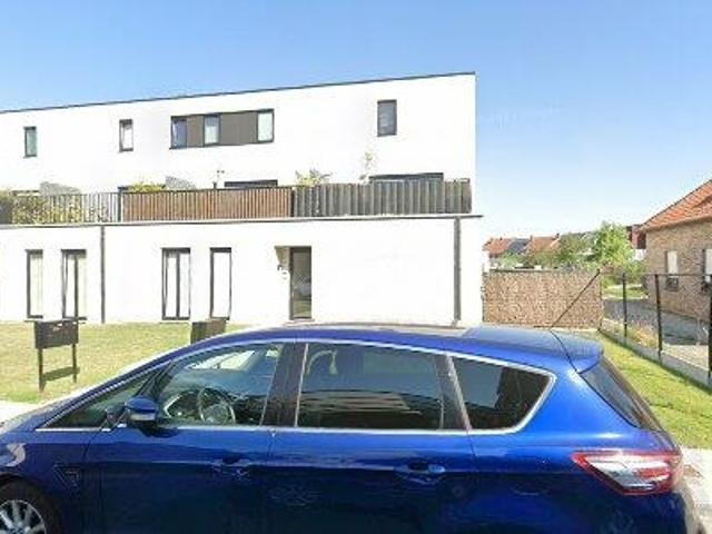 82 m2 apartment for rent in Waregem