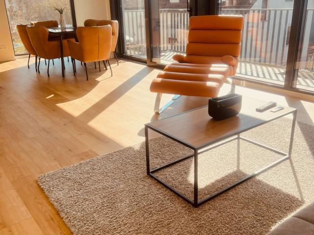 82 m², 3 rooms · Parking & balcony · 10 minutes to Tübingen