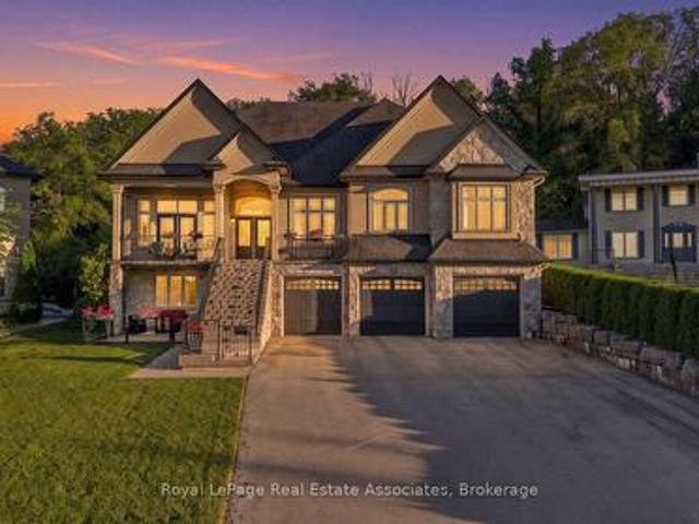 82 Margaret Avenue, Hamilton, ON, L8G 3G5 Luxury House for sale | Listing ID X13832 | Royal LePage Carriage Trade Luxury Properties