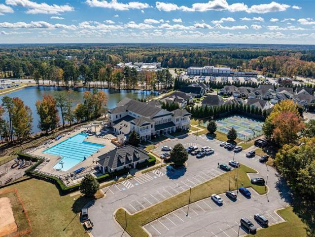 82 Ogden Cir, Clayton, NC 27527 | MLS #10162