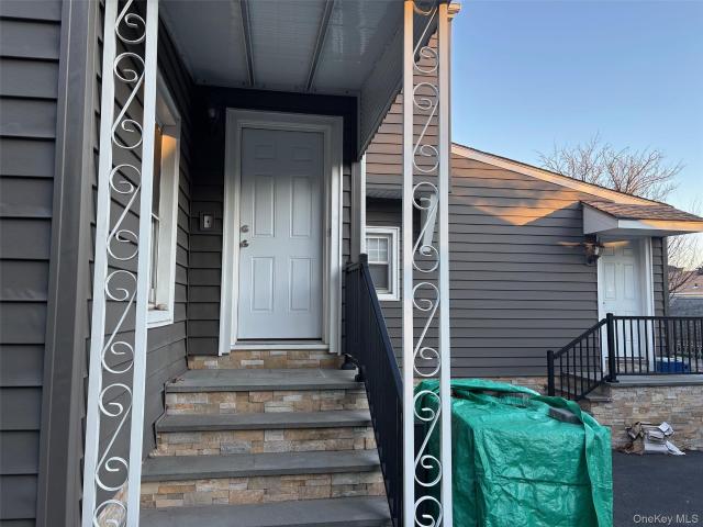 82 Putnam Ave, Port Chester, NY 10573 | MLS #987138