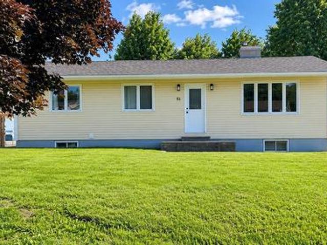 82 Second Avenue, Grand Falls Windsor, NL, A2B 1B6 house for sale | Listing ID 1300 | Royal LePage