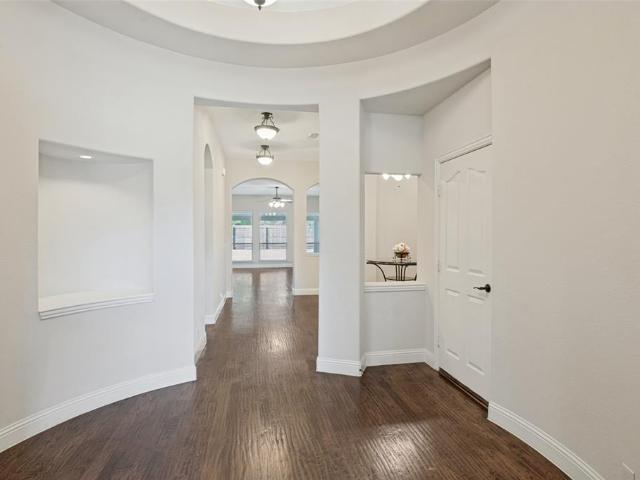 8304 Spitfire Trail