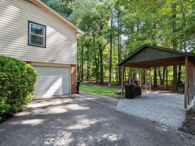 8305 Bells Lake Road
