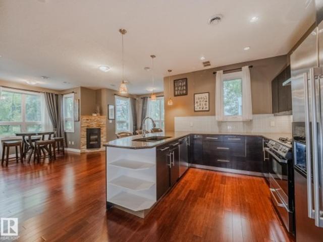 8306 Street Nw, Edmonton, AB, T6E 2J1 townhouse for sale | Listing ID E4507 | Royal LePage