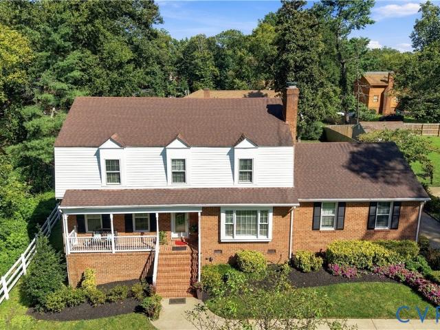 8307 Wallingford Lane