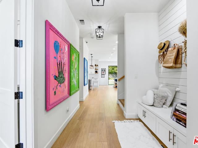8308 McConnell Ave, Los Angeles, CA 90045 | MLS #26847