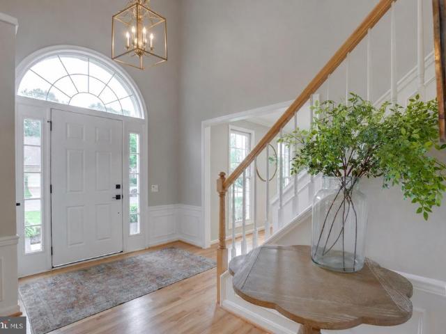 8308 Greentree Manor Lane