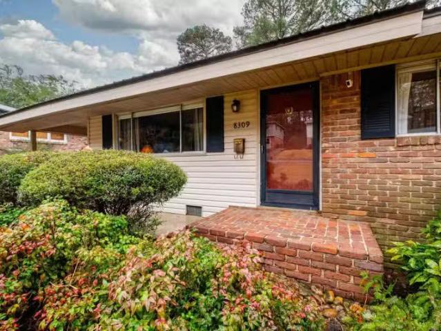 8309 RED OAK LN, LITTLE ROCK, AR 72205