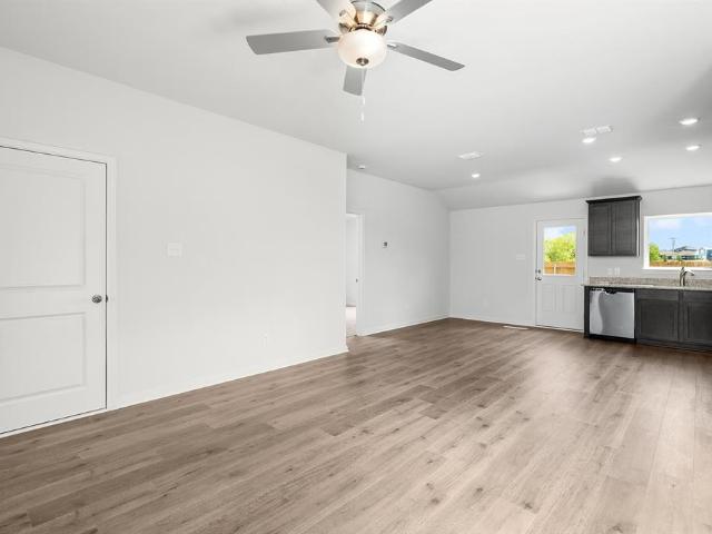 8309 White Wolf Trail