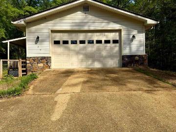 830 Dogwood Dr