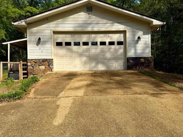 830 Dogwood Dr