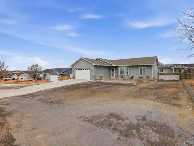 830 S Blakeland