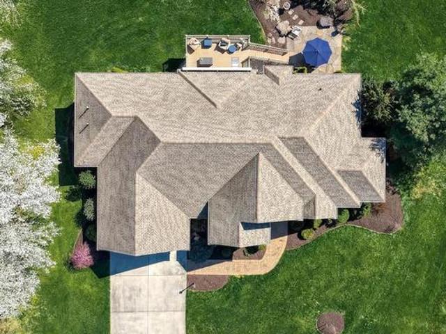 830 Sawgrass Lane