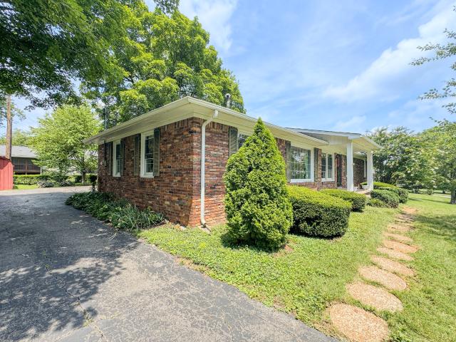 830 Royal Elm Cir