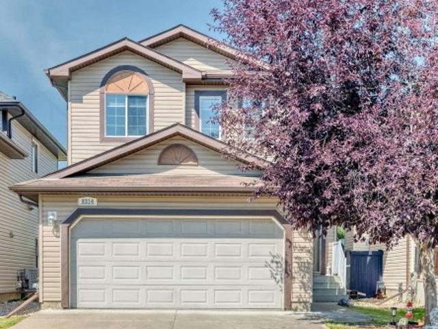 8314 A Avenue Nw, Edmonton, AB, T5Z 0H8 house for sale | Listing ID E4510 | Royal LePage