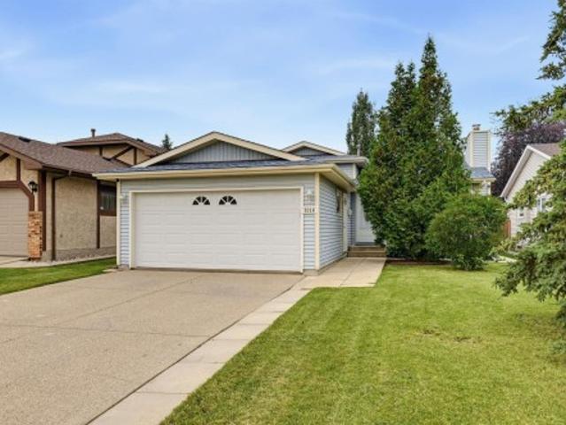 8316 A Street Nw, Edmonton, AB, T5T 4Z6 house for sale | Listing ID E4500 | Royal LePage