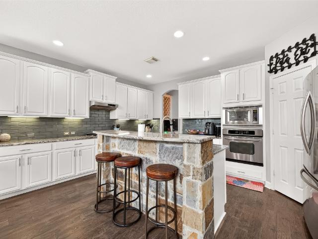 8310 Port Branch Drive