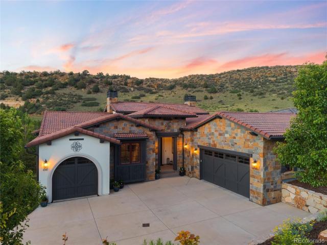 8310 Raphael Lane