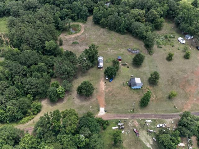 831 County road 1207