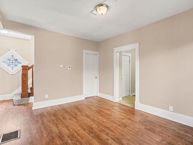 831 Forest Avenue