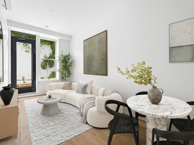 831 Knickerbocker Avenue, Brooklyn, NY