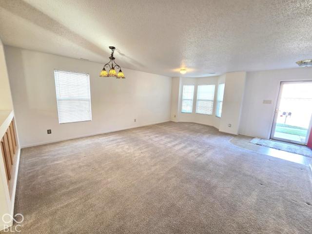 831 Highpointe Boulevard