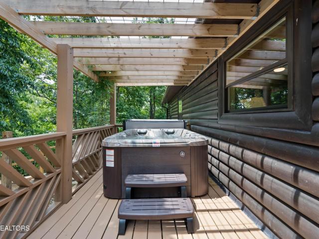 831 Lloyd Huskey Rd