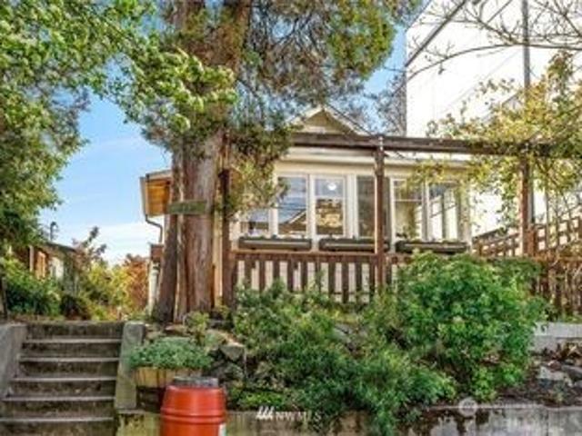 831 NW 52nd Street