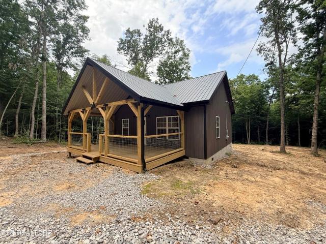 831 Remington Rd 5 acres