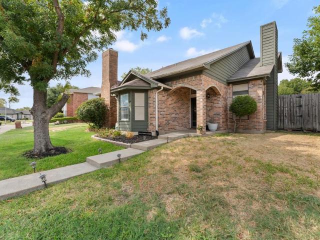 831 Valleybrooke Drive