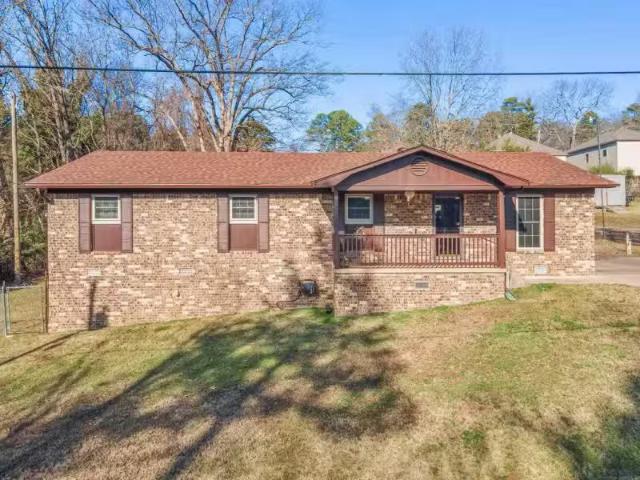 8324 W 29TH ST, LITTLE ROCK, AR 72204
