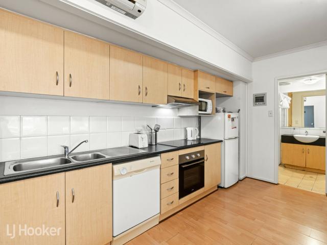 8/326 Gilles Street, Adelaide SA