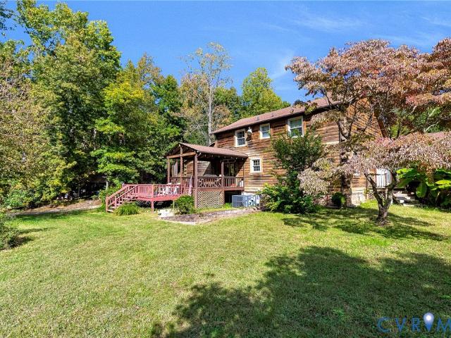 8328 Peaks Road