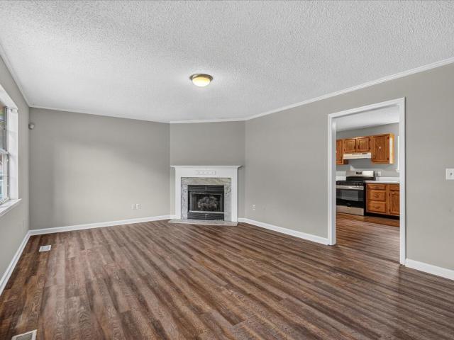 8321 Hamilton Oaks Drive