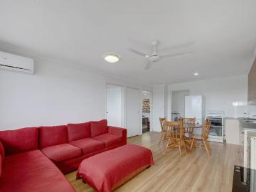Apartment to rent in Queensland - Equipped kitchen
