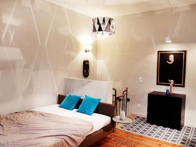 832 | Stylish Maisonette Apartment on Marienburgerstr. Prenzlauerberg