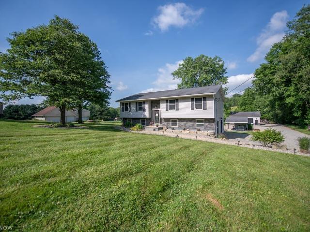 8334 Bailey Road NE