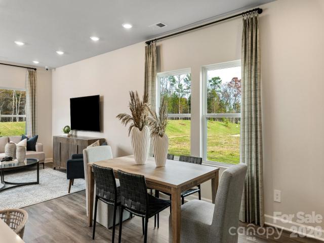 8337 Hidden Springs Trail