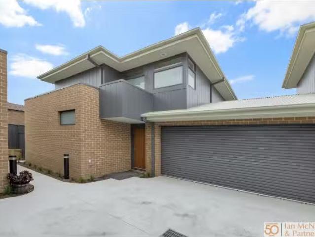 8/33 35 Thurralilly Street, Queanbeyan Townhouse for rent Lis.