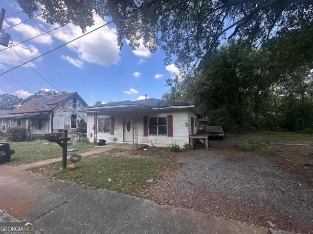 833 Cleo Street