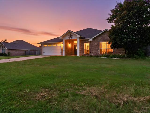 833 Greenwood Circle